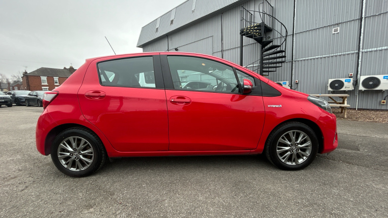 Toyota Yaris 1.5 Hybrid Icon 5dr CVT Hybrid Hatchback